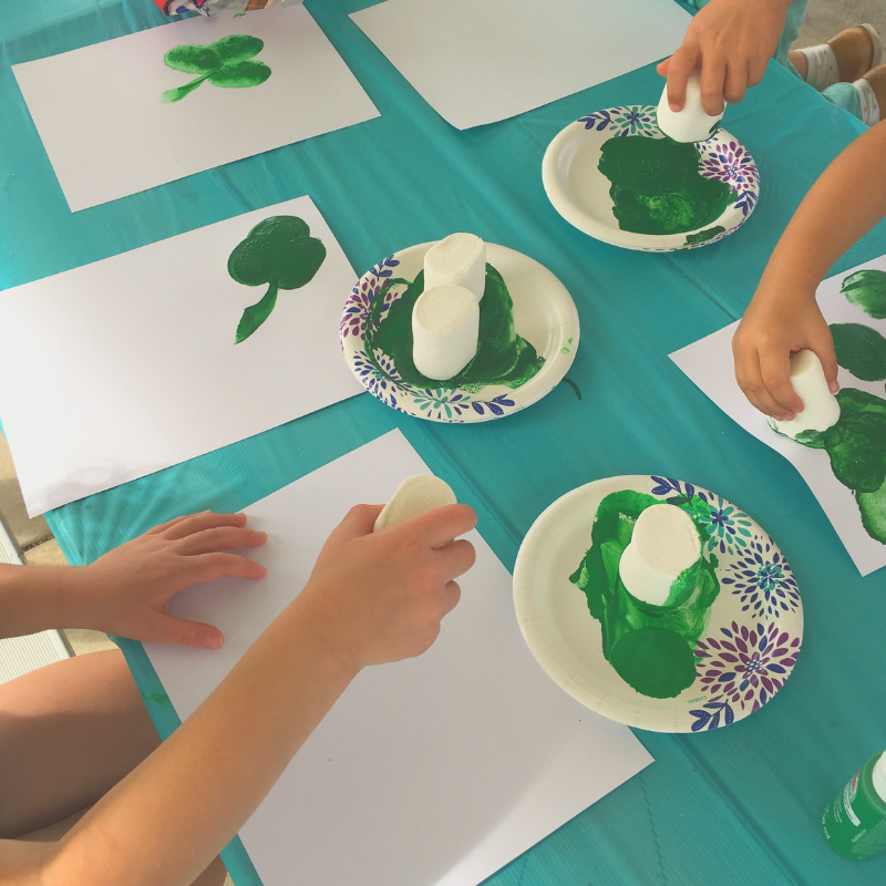 Get a group of friends together for some St. Patrick's Day themed food and fun!  Get my free organizer to plan your own.